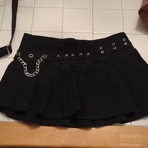 Royal bones skirt